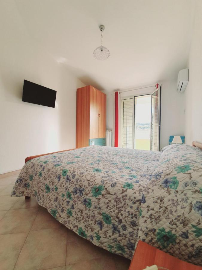 Affittacamere Sofy Villasimius Exterior foto